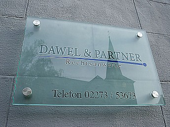 Firmenschild Dawel & Partner